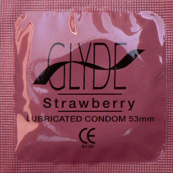 GLYDE | Ultra Strawberry - theCondomReview.com